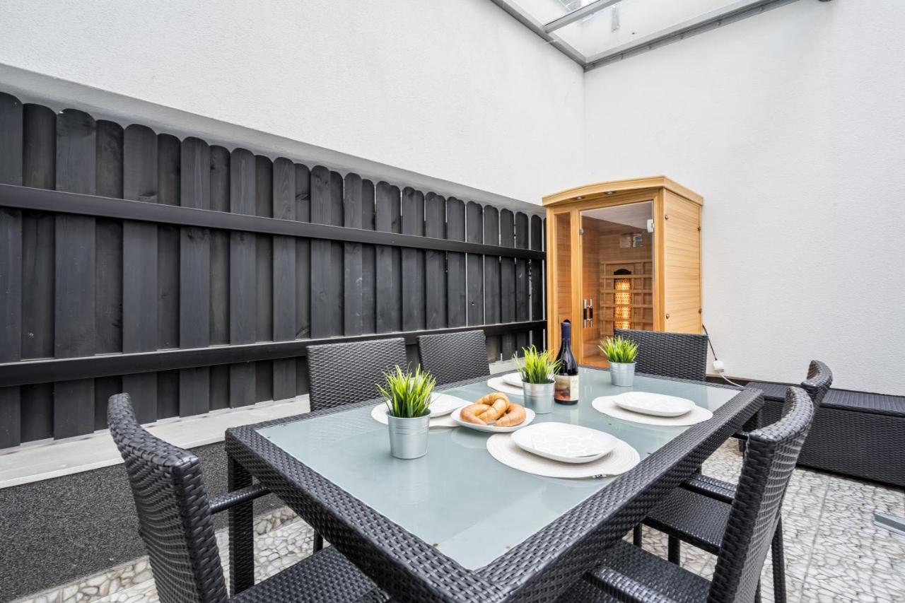 Bpr Elite Apartments - Sky Terrace Budapest Luaran gambar