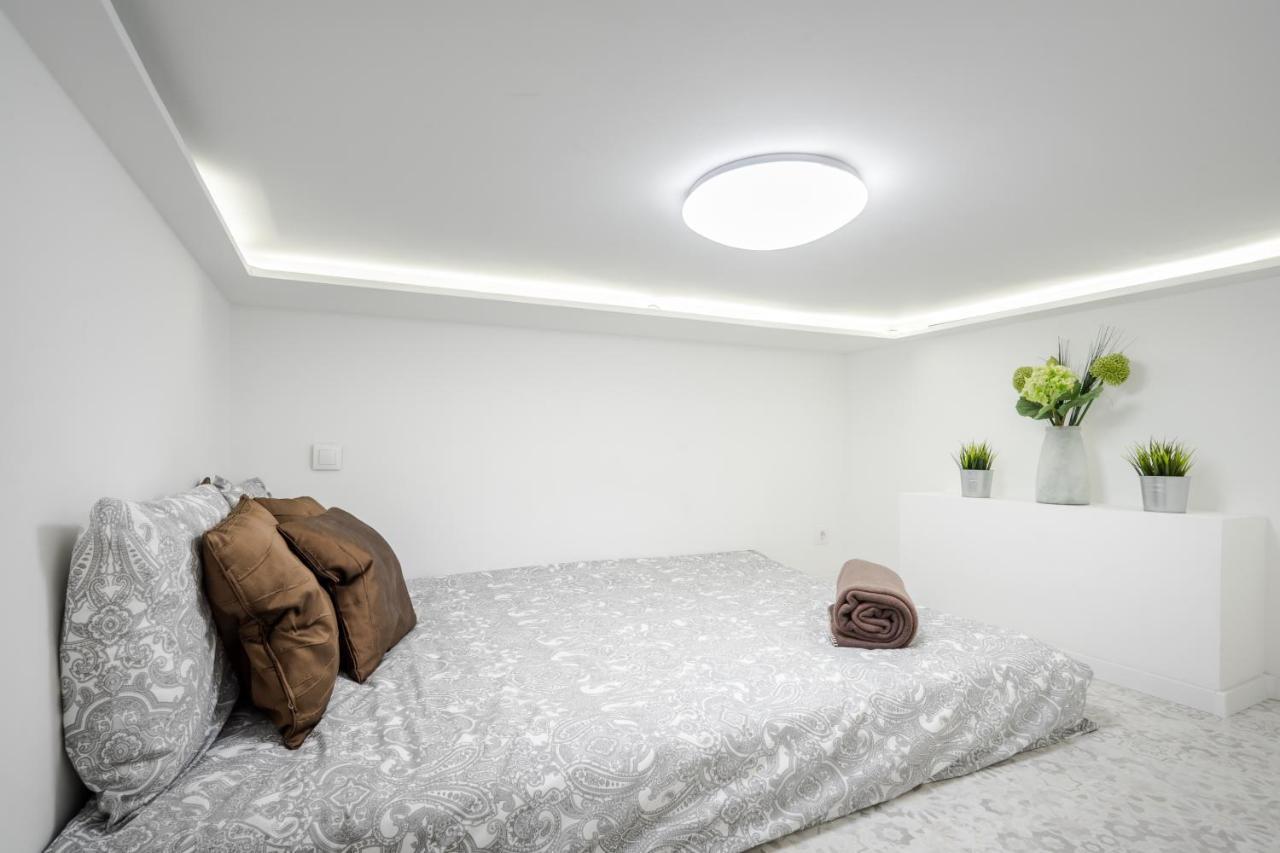 Bpr Elite Apartments - Sky Terrace Budapest Luaran gambar